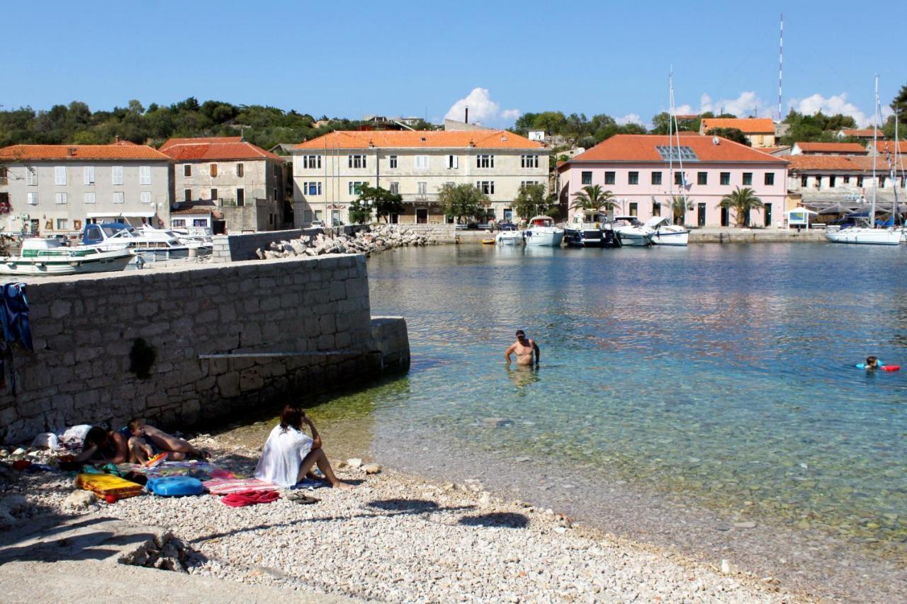 Apartments With A Parking Space Sali, Dugi Otok - 8152 Eksteriør billede