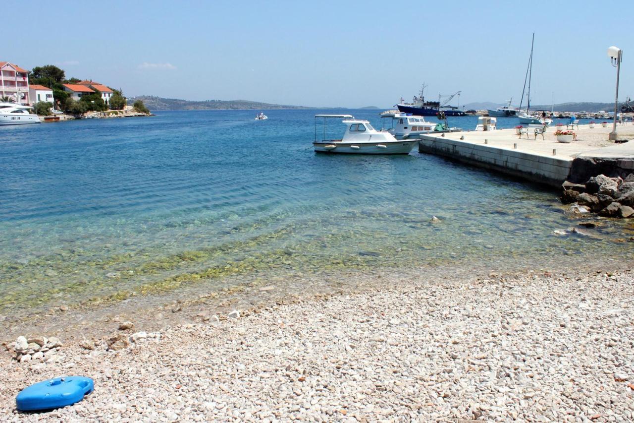 Apartments With A Parking Space Sali, Dugi Otok - 8152 Eksteriør billede